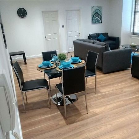 Clifton Apartment 루턴 외부 사진